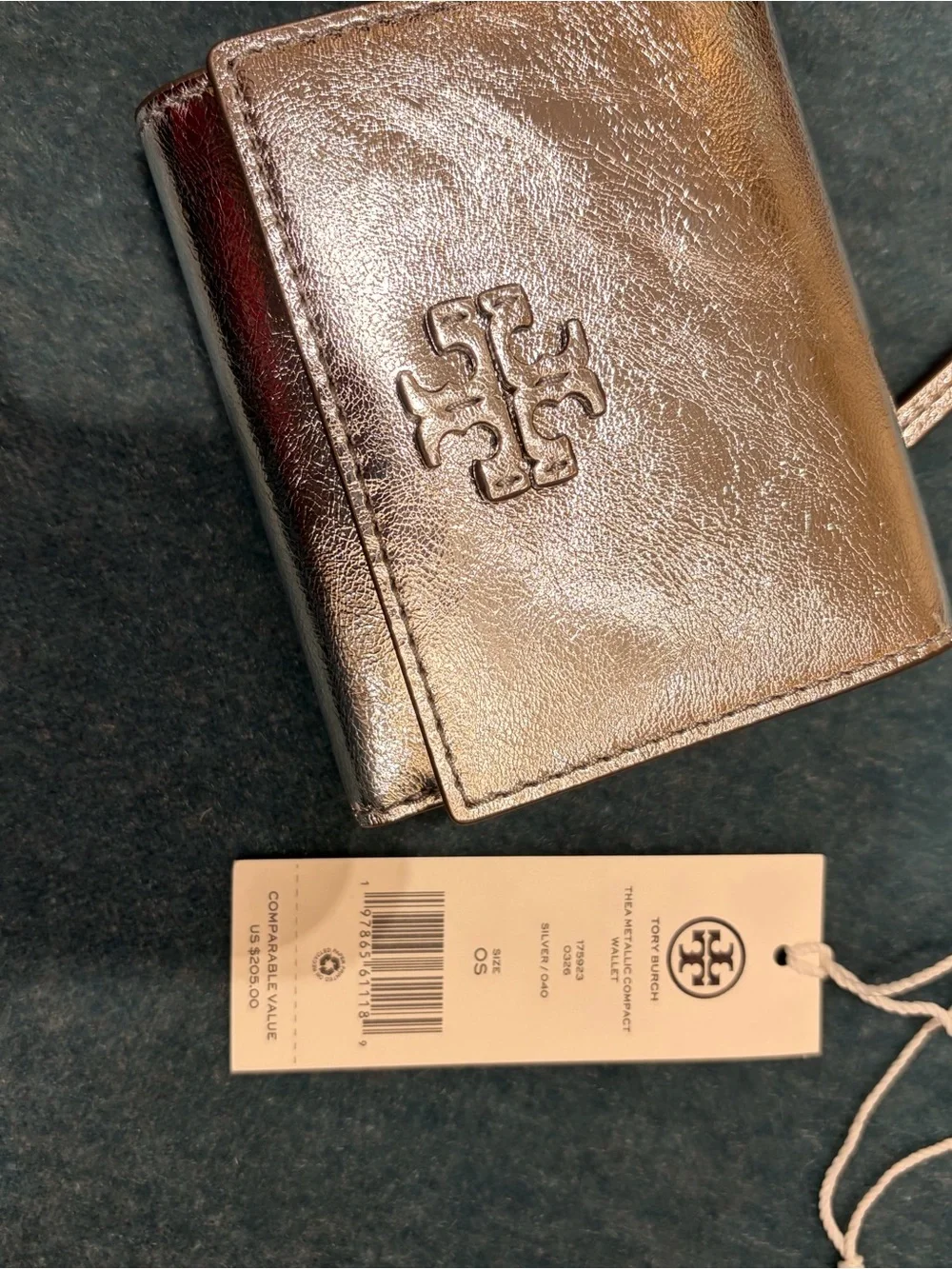 Tory Burch Metallic Silver Compact Wallet Thea new with tag